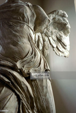 🔗 Open the Resource:  Victory of Samothrace at the Louvre by Getty Photos at Vue Fine Art & Design with Shelly Solberg